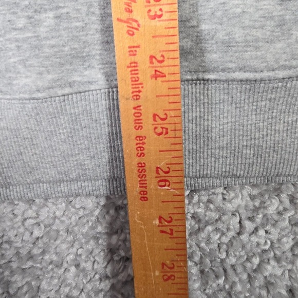 Fabletics Mens Sweater XL Gray Go To Crew Pullover Long Sleeve Spellout - Picture 8 of 10